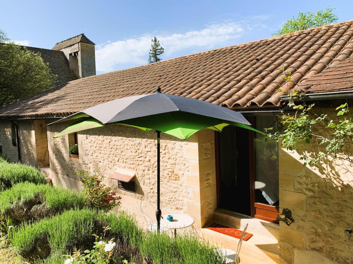 Hotel Ferme De Tayac - Charme Avec Pool Les Eyzies Exteriér fotografie