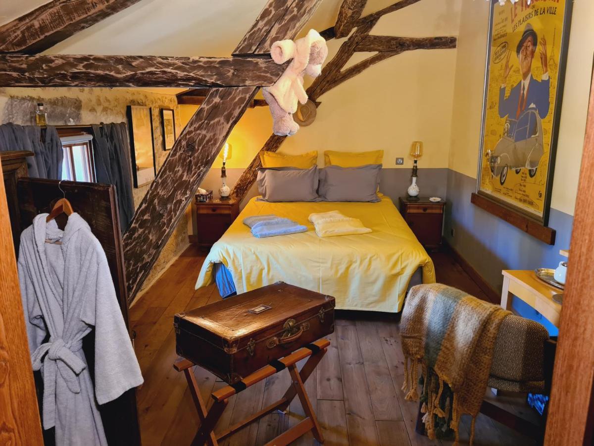 Hotel Ferme De Tayac - Charme Avec Pool Les Eyzies Exteriér fotografie